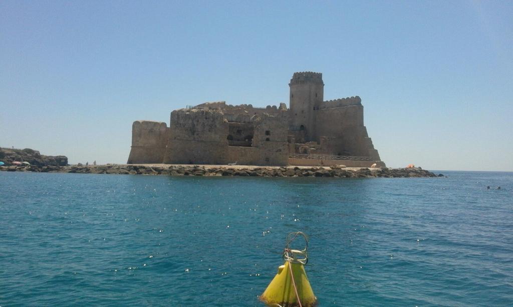 Hotel La Calabrese Isola Di Capo Rizzuto Exterior photo
